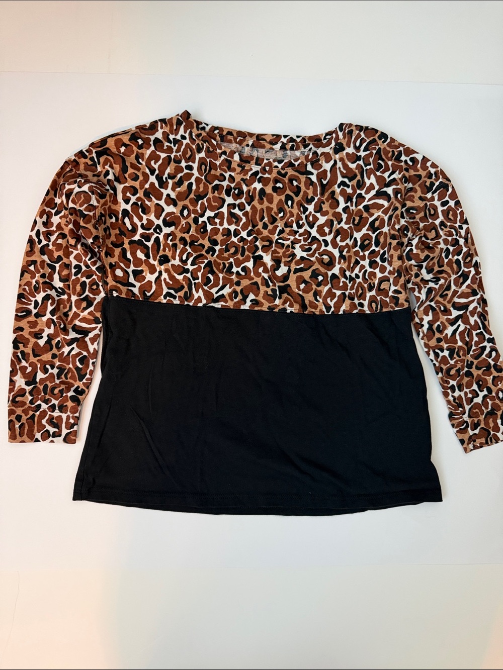 Lilly Pulitzer Brown Leopard Print and Black Colorblock long sleeve shirt